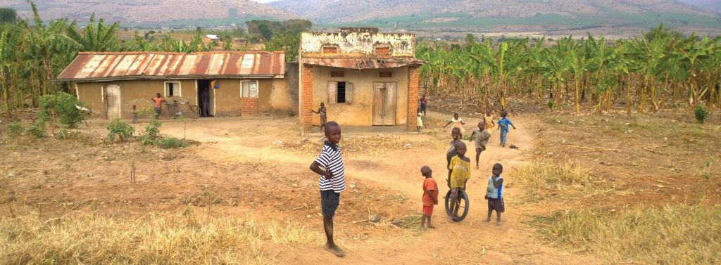 Bananas are one of the few crops that grow in the dry southwest of Uganda. Some residents were refugees from Burundi, the Democratic Republic of Congo and Rwanda. They have settled in this arid and beautiful land.